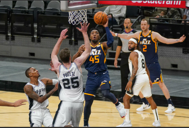 乐鱼体育-山东队鏖战掘金,锡安扛起全队的简单介绍